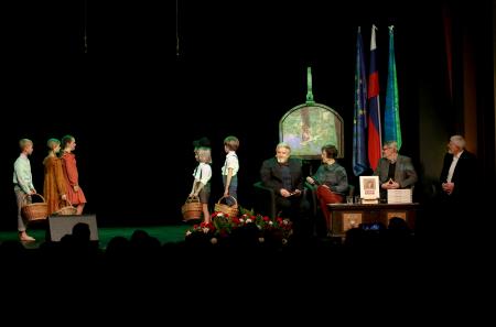 PREDSTAVITEV KNJIGE MAKSIM GASPARI ROBERTA KUŽNIKA 14 FOTO LJUBO VUKELIČ